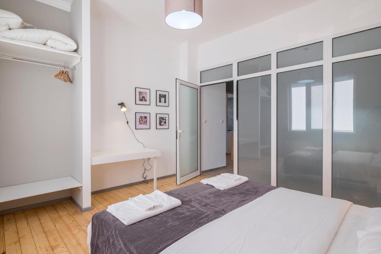 Apartment Bluewaveplace - Stylish 2 Bedroom In Center Of Sofia