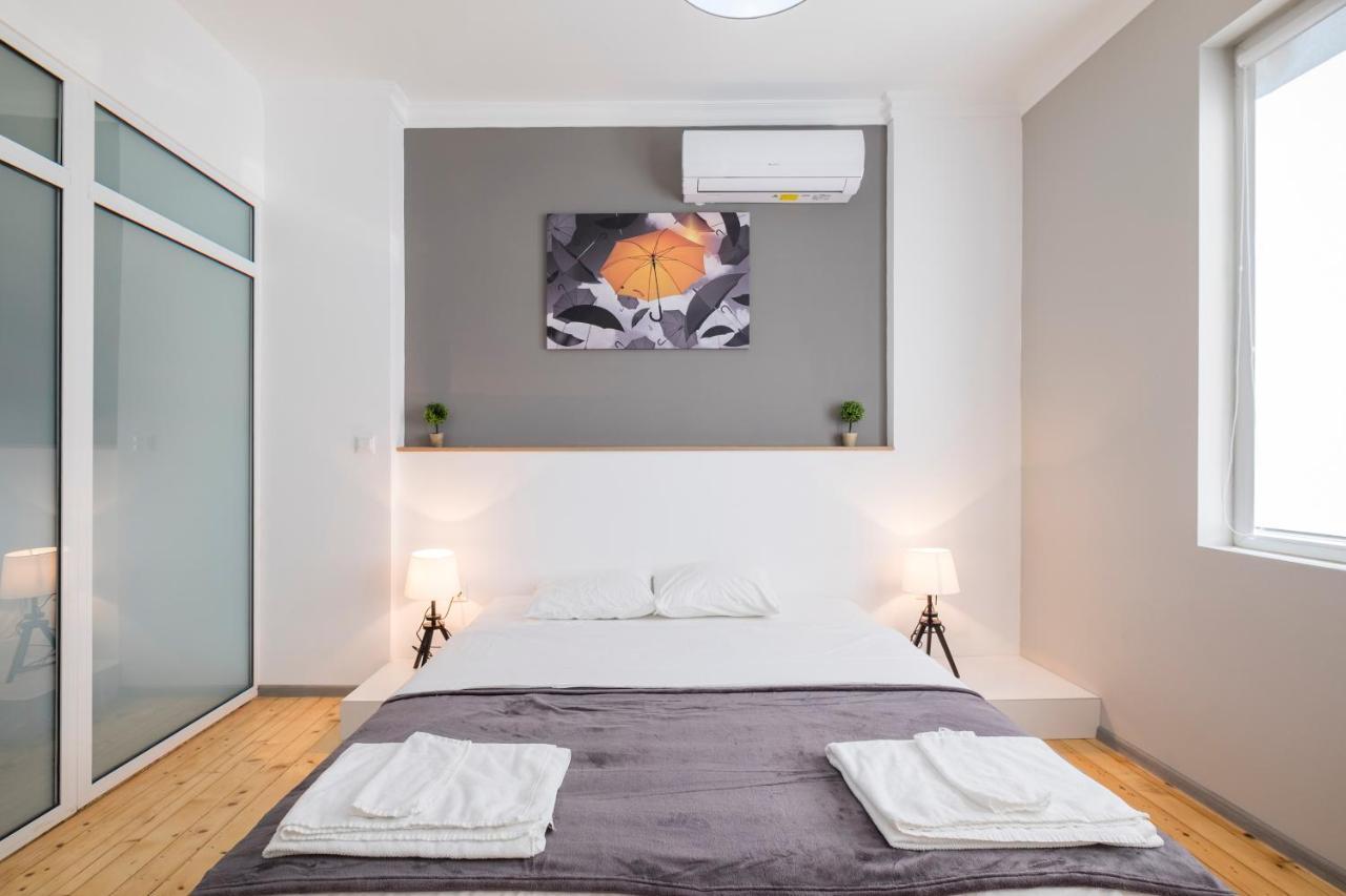 Bluewaveplace - Stylish 2 Bedroom In Center Of