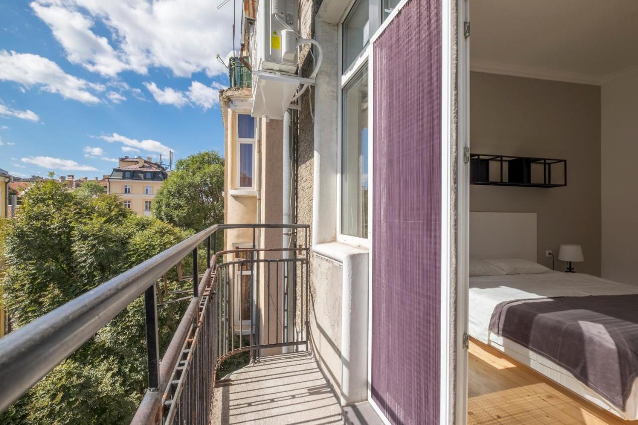 Bluewaveplace - Stylish 2 Bedroom In Center Of Apartment